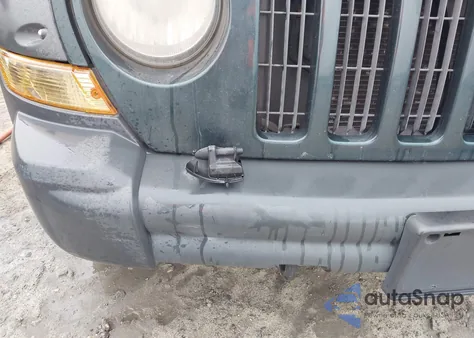 2005 Jeep Liberty Renegade из США, поврежденный, VIN 1J8GK38K25W638439